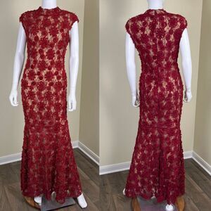 Vintage Maria Cristina USA Women Size M Red Rosette Lace Maxi Gown Romantic Prom